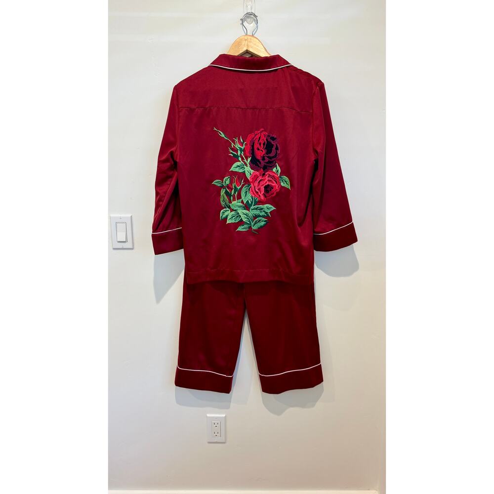 BED TO BRUNCH Embroidered Roses Satin Pajama Set – Size Small